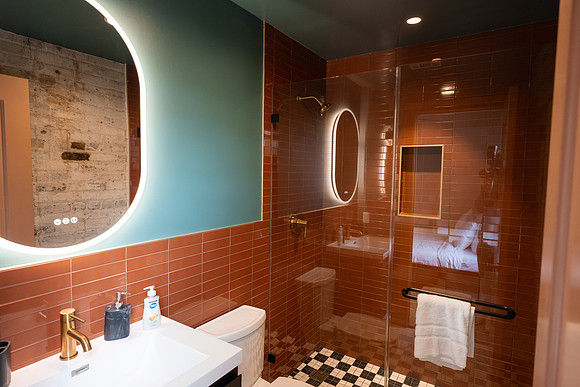 1620mlk_chezmoi_2-19