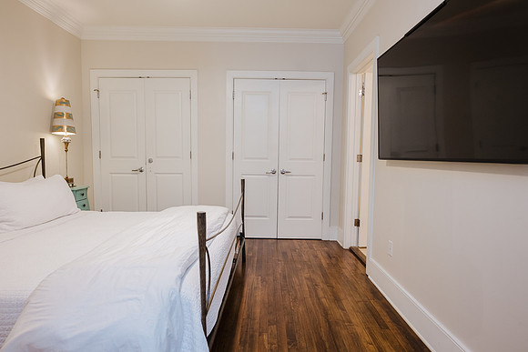 220 Decatur_302-2