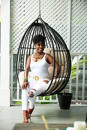 Latoya40th-474