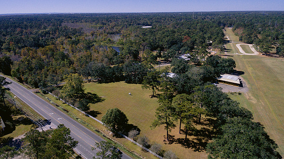 garrett-field-wedding-venue-slidell-louisiana-new-orleans-1