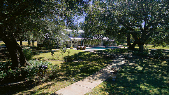 garrett-field-wedding-venue-slidell-louisiana-new-orleans-5