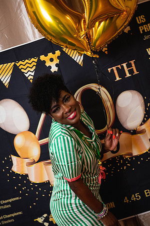Latoya40th-273