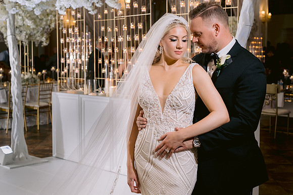 Linen-Jolie-Bridal-Andrew-Alwert-Studios-51