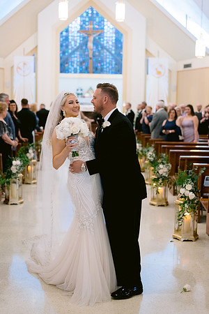Linen-Jolie-Bridal-Andrew-Alwert-Studios-39