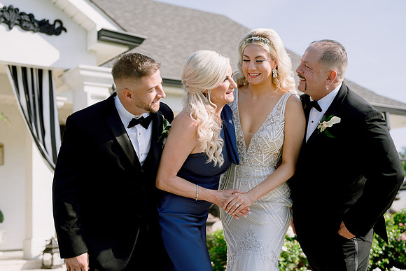 Linen-Jolie-Bridal-Andrew-Alwert-Studios-26