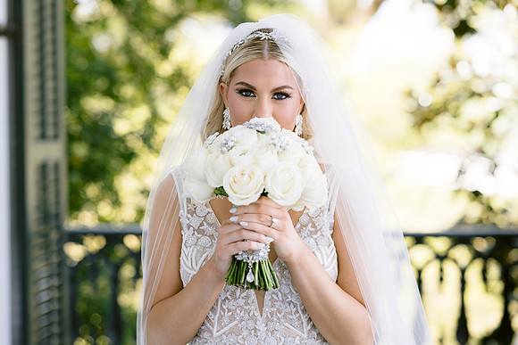 Linen-Jolie-Bridal-Andrew-Alwert-Studios-16