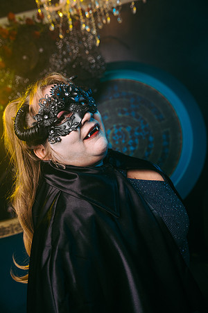 PortraitLounge_QL-15