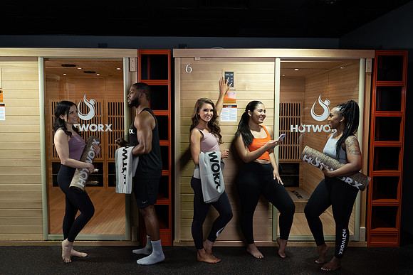 HOTWORX_01.23-9436
