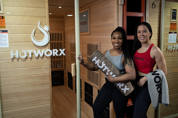 HOTWORX_01.23-9311