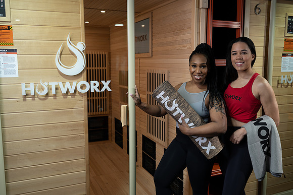 HOTWORX_01.23-9310