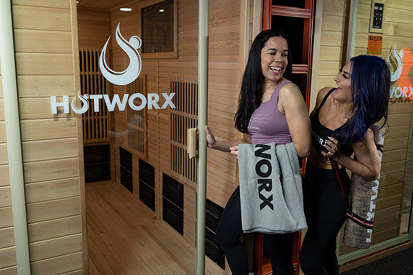 HOTWORX_01.23-9262