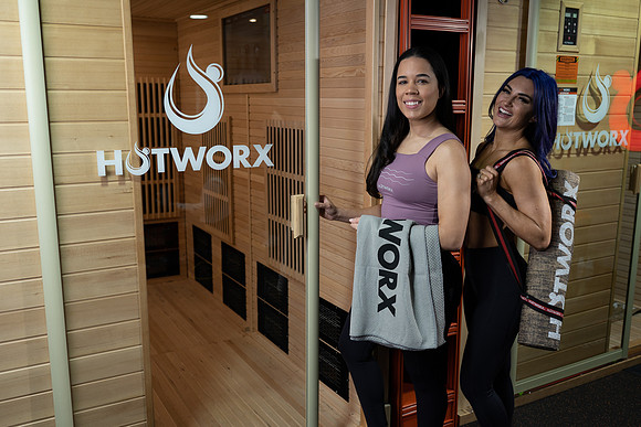 HOTWORX_01.23-9246