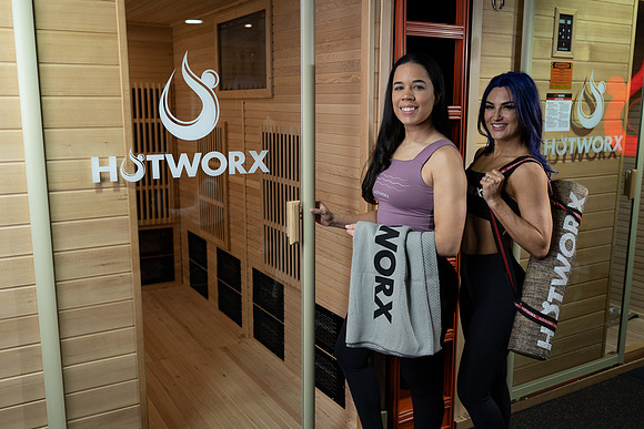 HOTWORX_01.23-9244