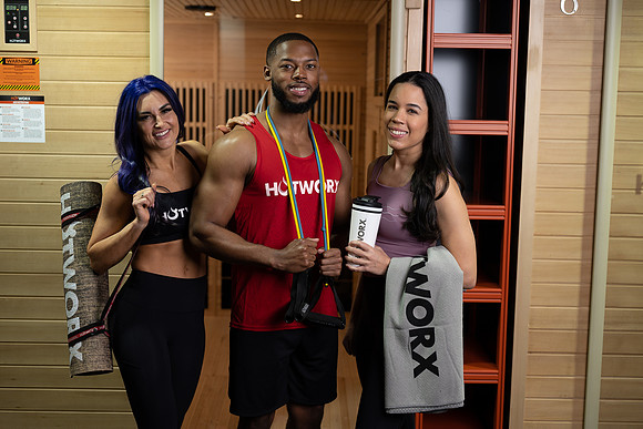 HOTWORX_01.23-2202
