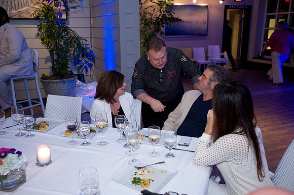 friendsrestaurant-2019