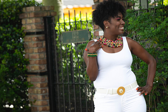 Latoya40th-384