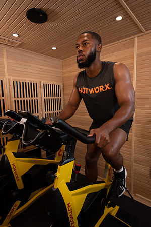 hotworx0423-8404