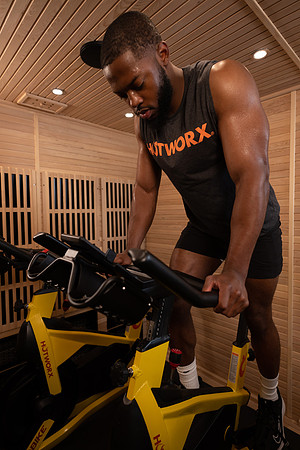 hotworx0423-8430