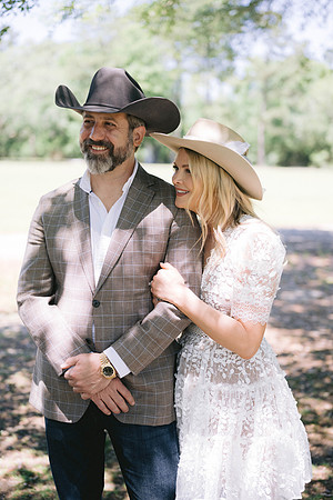 Sunny&Trey_GarrettField-135