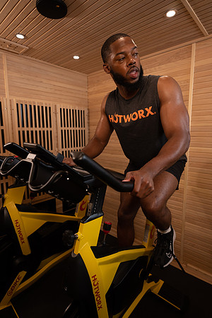 hotworx0423-8414