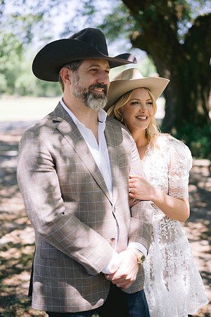 Sunny&Trey_GarrettField-137