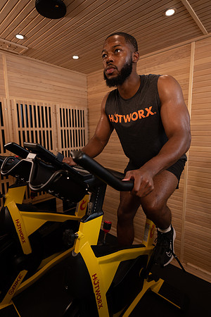 hotworx0423-8419