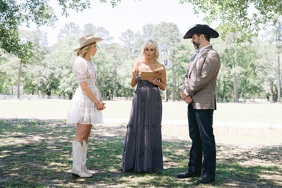 Sunny&Trey_GarrettField-172