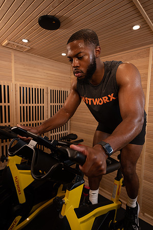 hotworx0423-8448