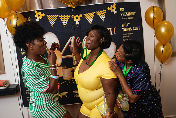 Latoya40th-248
