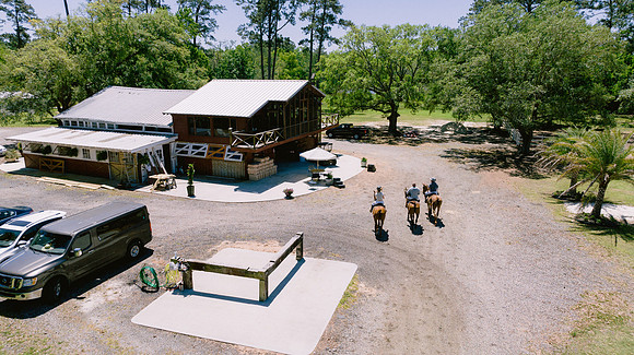 Sunny&Trey_GarrettField-35