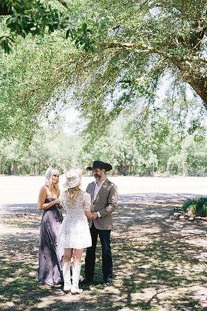 Sunny&Trey_GarrettField-181