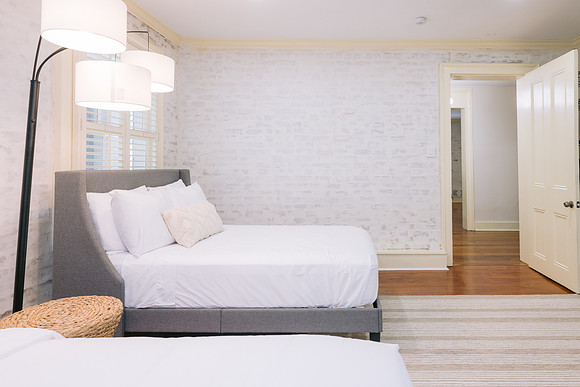 3211 Prytania-7
