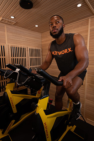 hotworx0423-8424