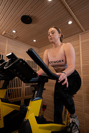 hotworx0423-8350