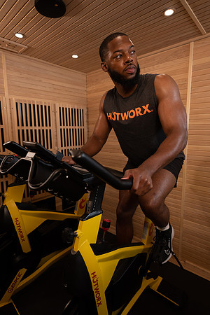 hotworx0423-8415