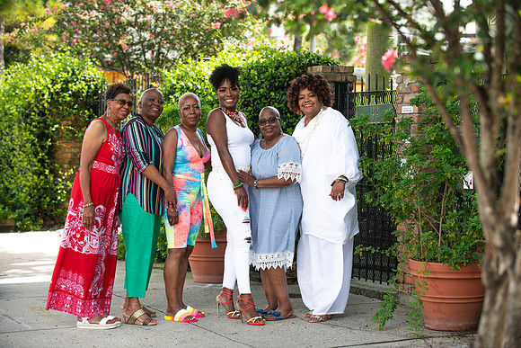 Latoya40th-434