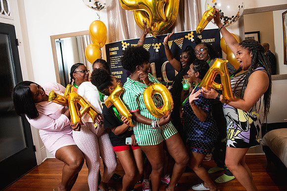 Latoya40th-263