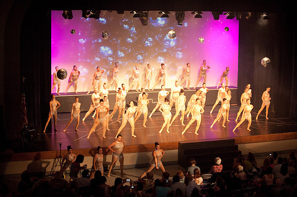 thibodeauxdance16-1148