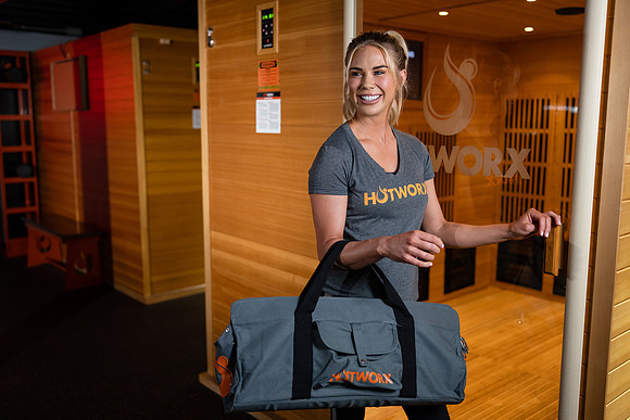 hotworx0521-6702