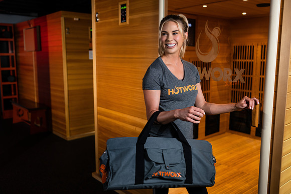 hotworx0521-6702c