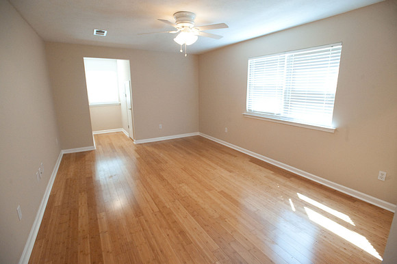 141somerset-1818