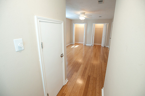 141somerset-1811
