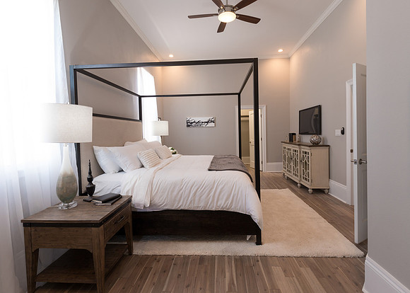 1808 Spain St-14