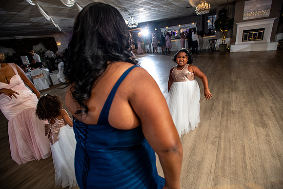 Perkins_DW-548