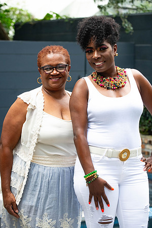 Latoya40th-490