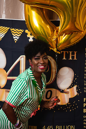 Latoya40th-277