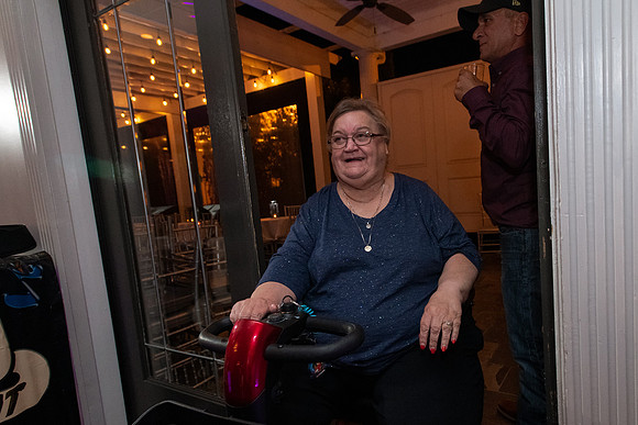 Peggy 70th-25