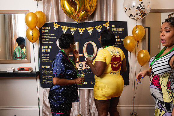 Latoya40th-236