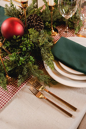 HotelPeterPaul_XmasDecor-10