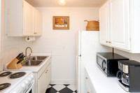2809stcahrles-7
